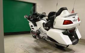 HONDA GL 1800 GOLD WING 2015 SC68