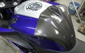 YAMAHA YZF-R15 2013