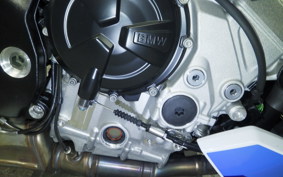 BMW M1000R 2026