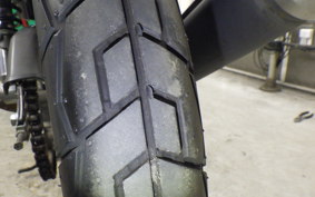 SUZUKI YBR125