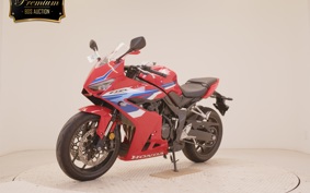 HONDA CBR650R E-Clutch 2026 RH17