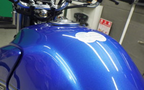 SUZUKI YBR125