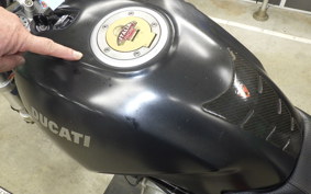 DUCATI MONSTER 400 IE 2005