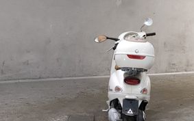 VESPA ET4 125 ZAPM190