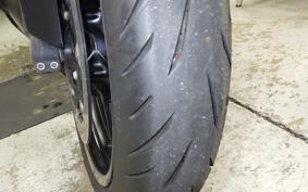 YAMAHA YZF-R6 2019