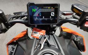 KTM 990 DUKE TV940