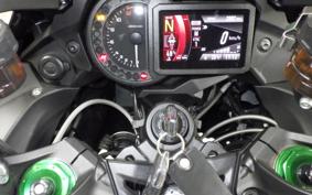 KAWASAKI NINJA H2 SX SE 2021 ZXT02A