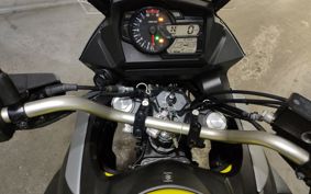 SUZUKI DL650 ( V-Strom 650 ) 2017 C733A