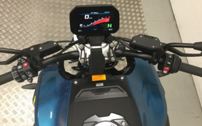 BMW R1300R 2026 0M51