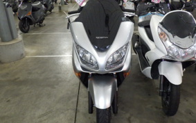 HONDA FORZA MF08