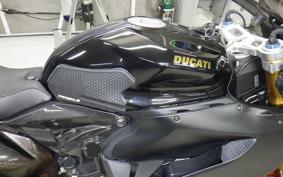 DUCATI 1199 PANIGALE R 2014