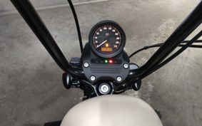 HARLEY XL883N 2015 LE2