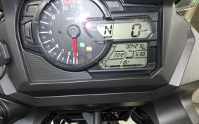 SUZUKI DL650 ( V-Strom 650 ) XTA 2024 C733M