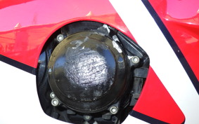 YAMAHA FZR400 1WG