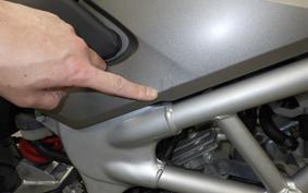 HONDA VTR 250 Gen. 2 2001 MC33