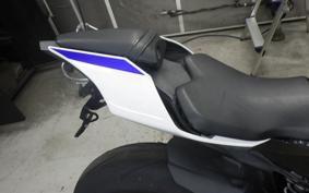 YAMAHA YZF-R1 2016