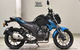 YAMAHA FZ25