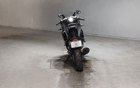 YAMAHA YZF-R125 RE06