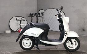 YAMAHA E-VINO SY11J