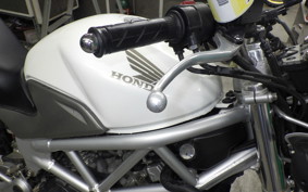 HONDA VTR 250 Gen. 2 2023 MC33