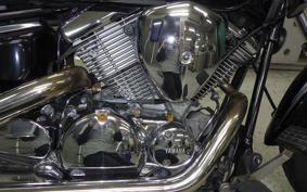 YAMAHA DRAGSTAR 250 2004 VG02J