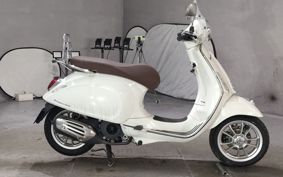 VESPA PRIMA BEIGE RA150 M82414