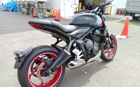 TRIUMPH TRIDENT 660 2025 L21U47