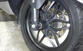HONDA FORZA 250 MF15