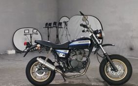 HONDA APE 100 HC13