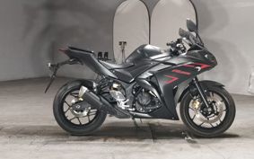 YAMAHA YZF-R25 RG10J