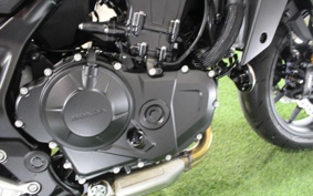 HONDA CB750 HORNET 2025 RH24