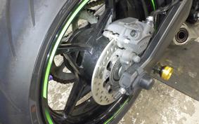 KAWASAKI ZX-25R 2006 ZX250E
