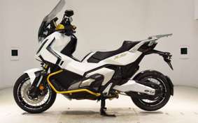 HONDA X-ADV 750 2025 RH21