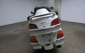 HONDA GL 1800 GOLD WING 2002 SC47
