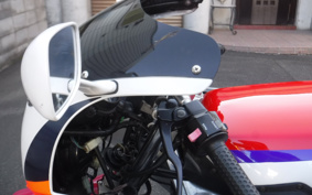 YAMAHA FZR250 2KR