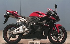 HONDA CBR600RR GEN 3 2011 PC40