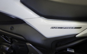 HONDA NC750S 2016 RC88