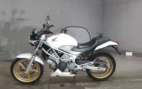 HONDA VTR 250 MC33