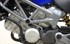 HONDA VTR 250 MC33