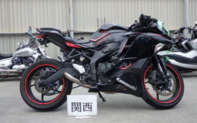 KAWASAKI ZX-25R ZX250E