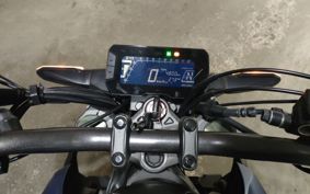 HONDA CB250R MC52