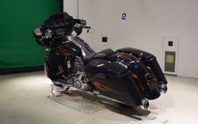 HARLEY FLHXSE 1800CVO 2015