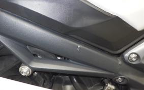 TRIUMPH STREET TRIPLE 85 2013