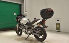 HONDA VTR 250 2003 MC33