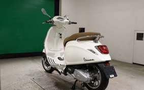 VESPA PRIMAVERA 125