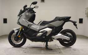 HONDA X-ADV 750 2025 RH21