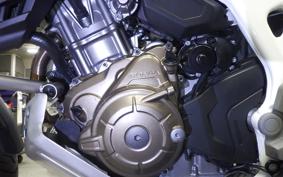 HONDA CRF1000L AFRICA TWIN DCT 2019 SD04