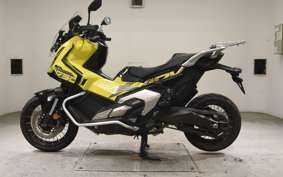 HONDA X-ADV 750 2025 RH21