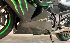 KAWASAKI ZZ1400 NINJA R 2006 ZXT40A