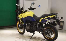 SUZUKI Vストローム800DE 2025 EM1BA